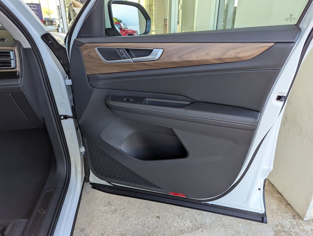 New 2026 Volkswagen Atlas SE image 39