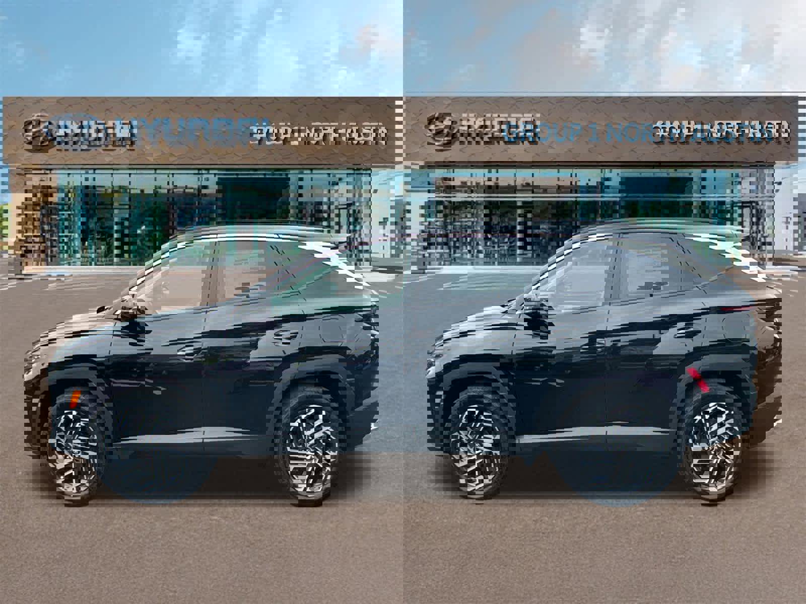 New 2025 Hyundai Tucson Limited image 8