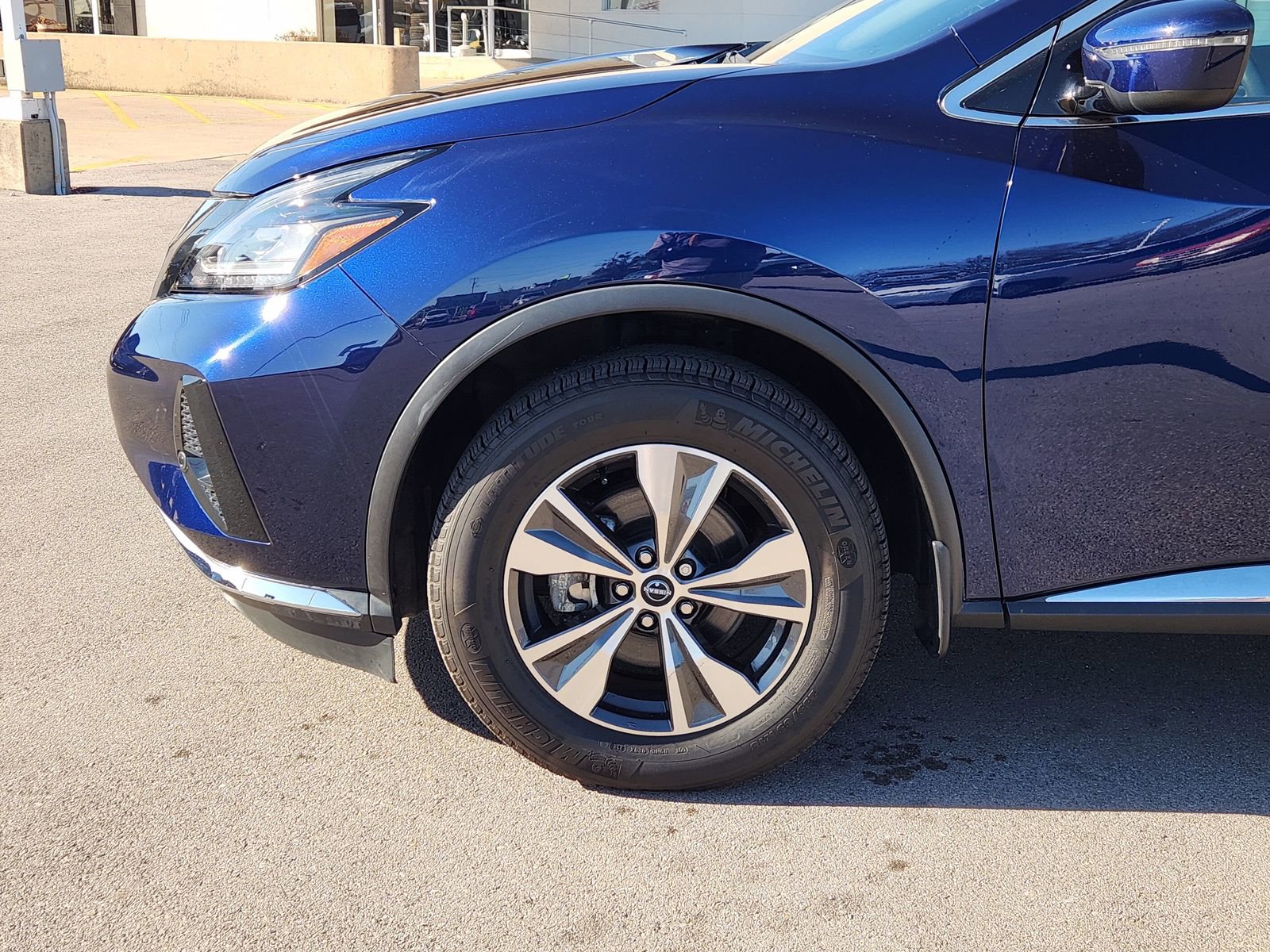 Used 2024 Nissan Murano SV image 9