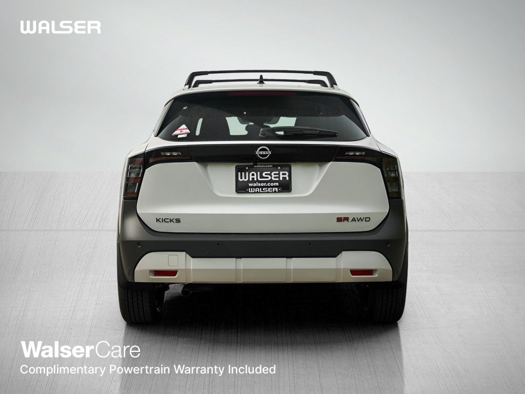 New 2026 Nissan Kicks SR w/ Cold Weather Package AWD/4WD image 5