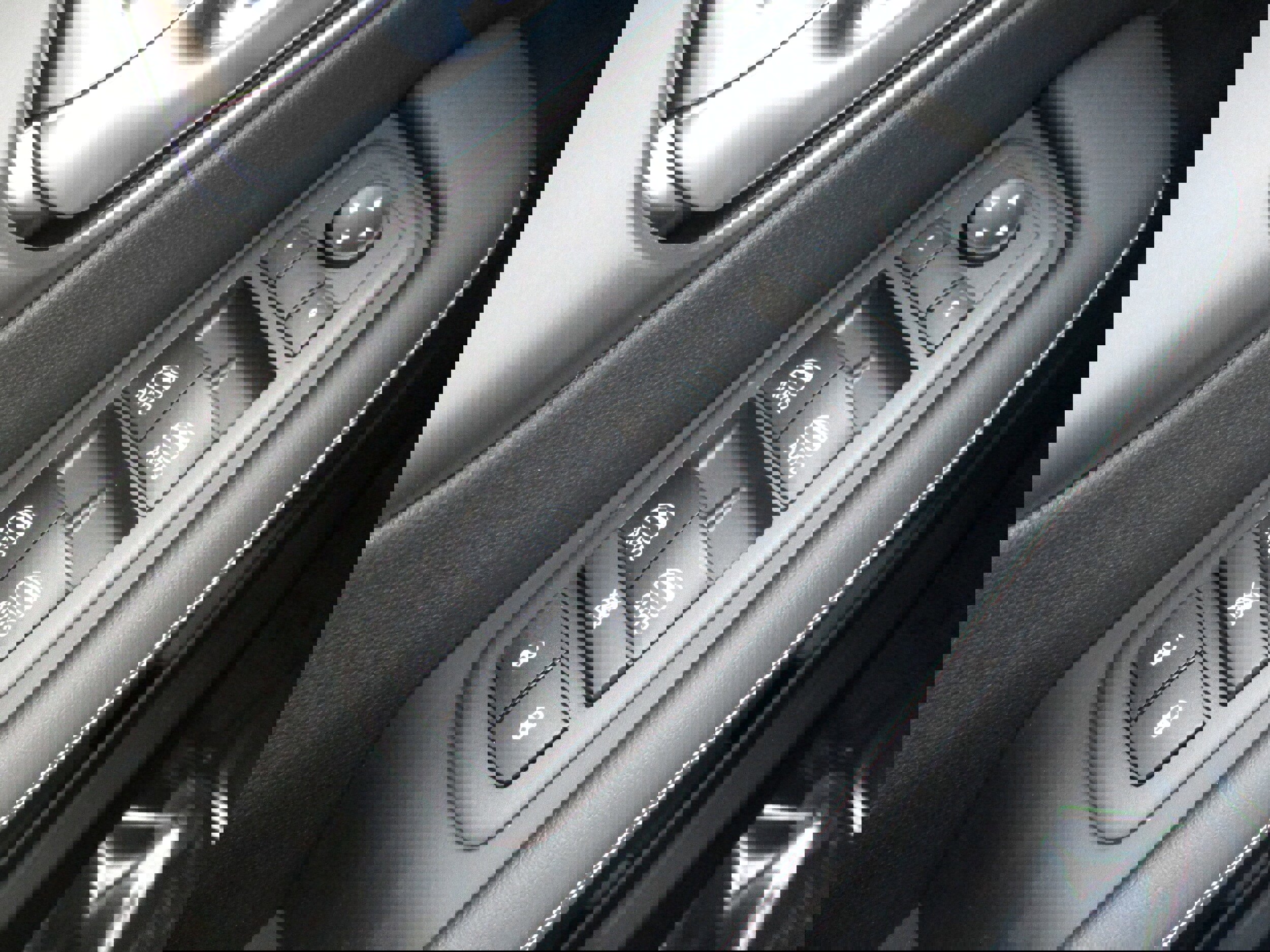 New 2026 Chrysler Pacifica Select image 32