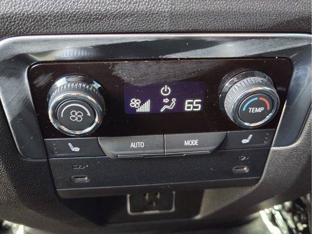 Used 2026 Chevrolet Suburban Z71 w/ Comfort Package AWD/4WD image 15