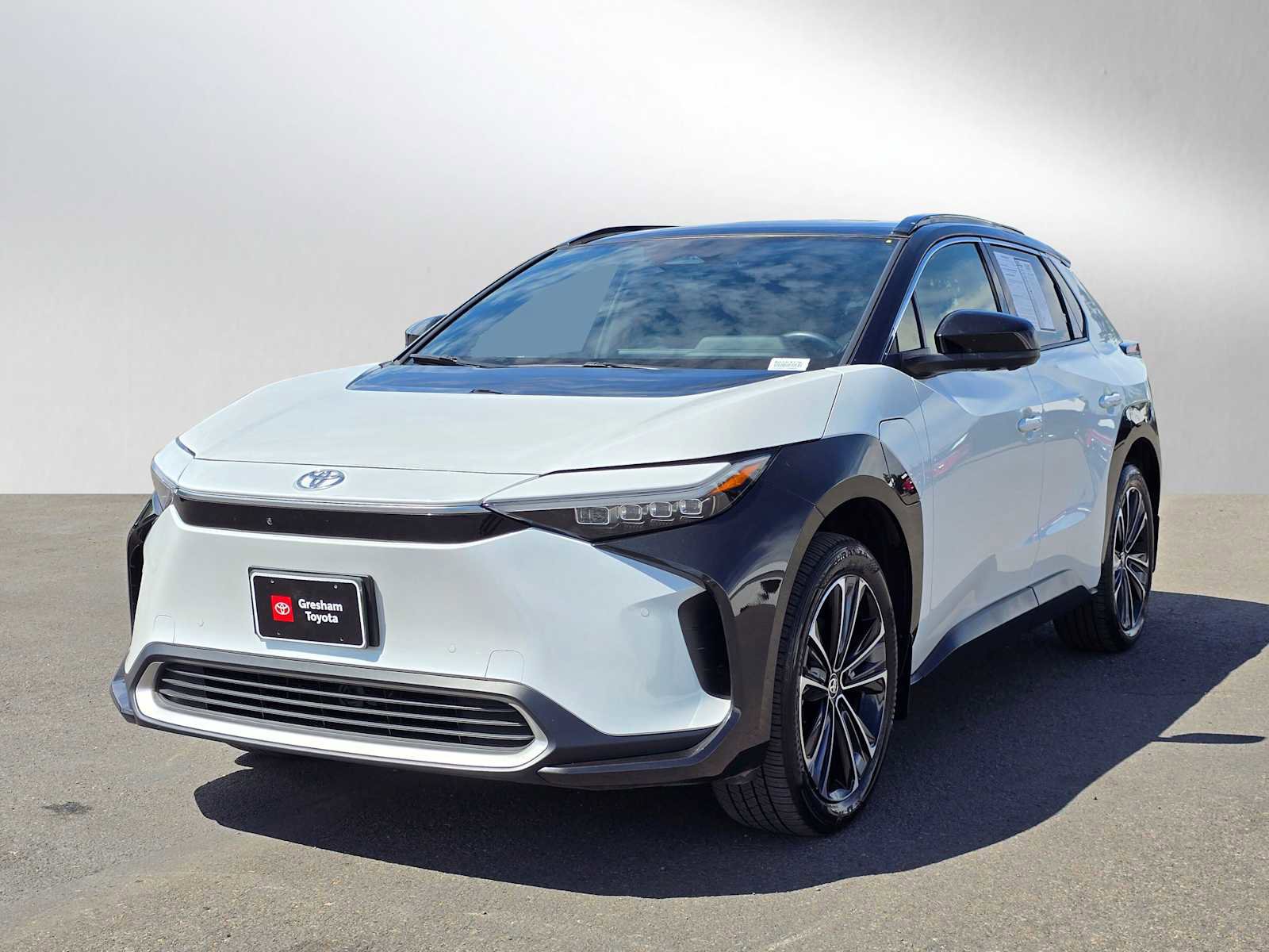 Certified 2023 Toyota bZ4X Limited image 3