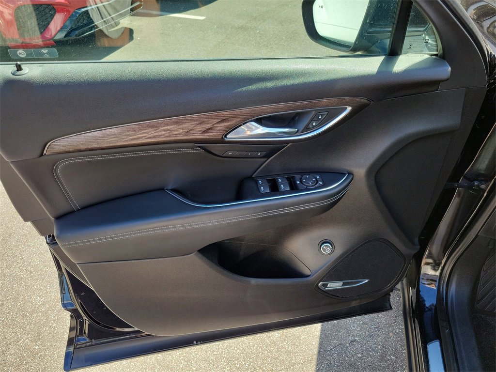 Certified 2023 Buick Envision Avenir image 23