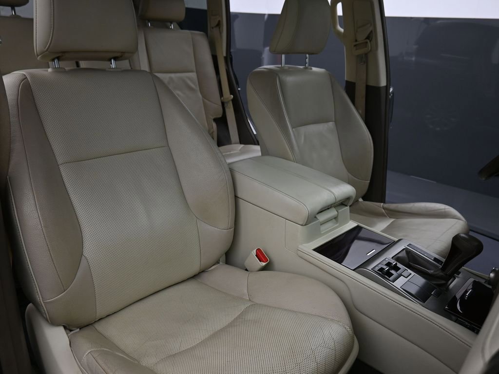 Used 2019 Lexus GX 460 Premium w/ Premium Package image 20