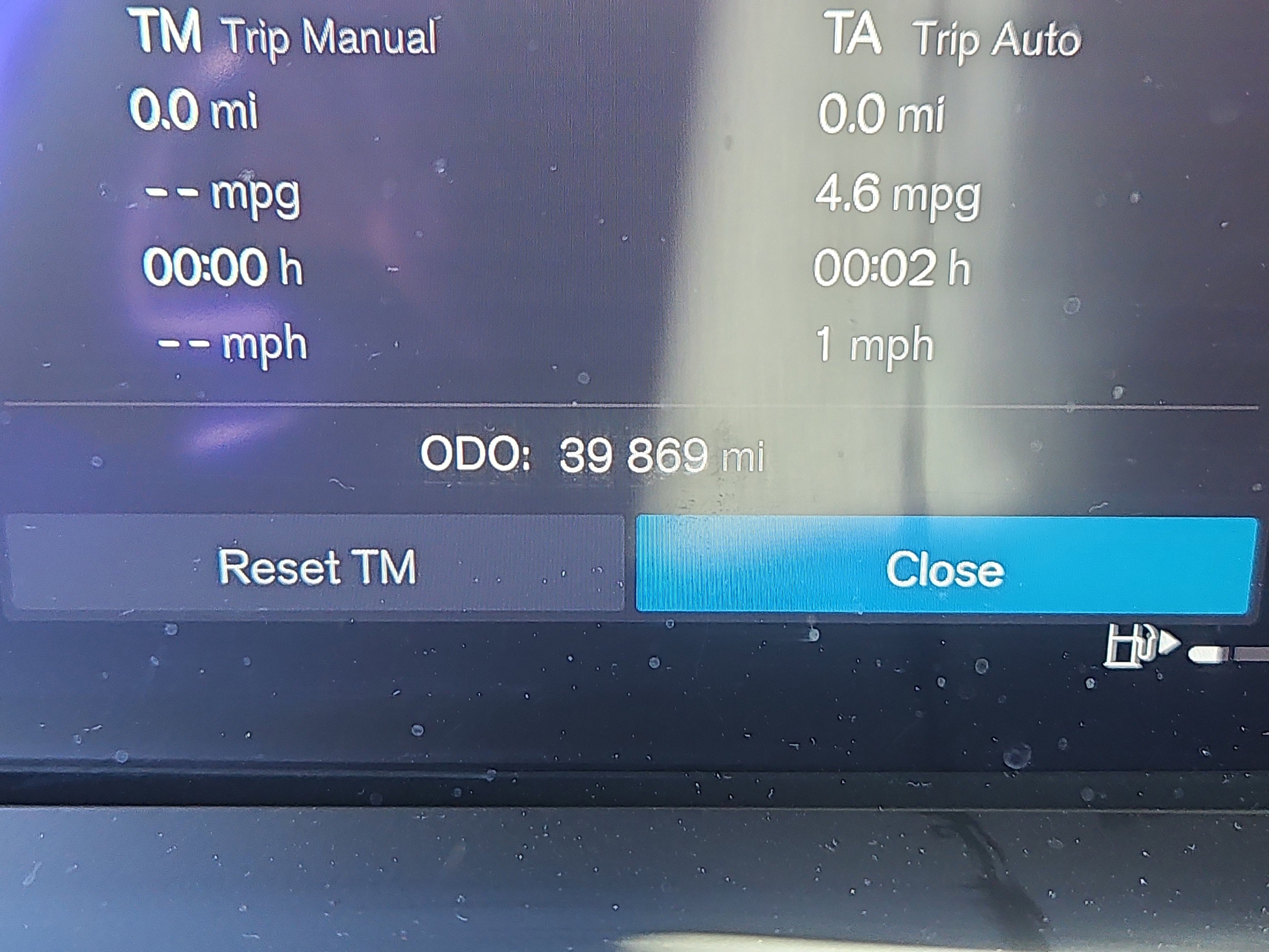 Certified 2023 Volvo XC60 B5 Plus w/ Climate Package AWD/4WD image 6