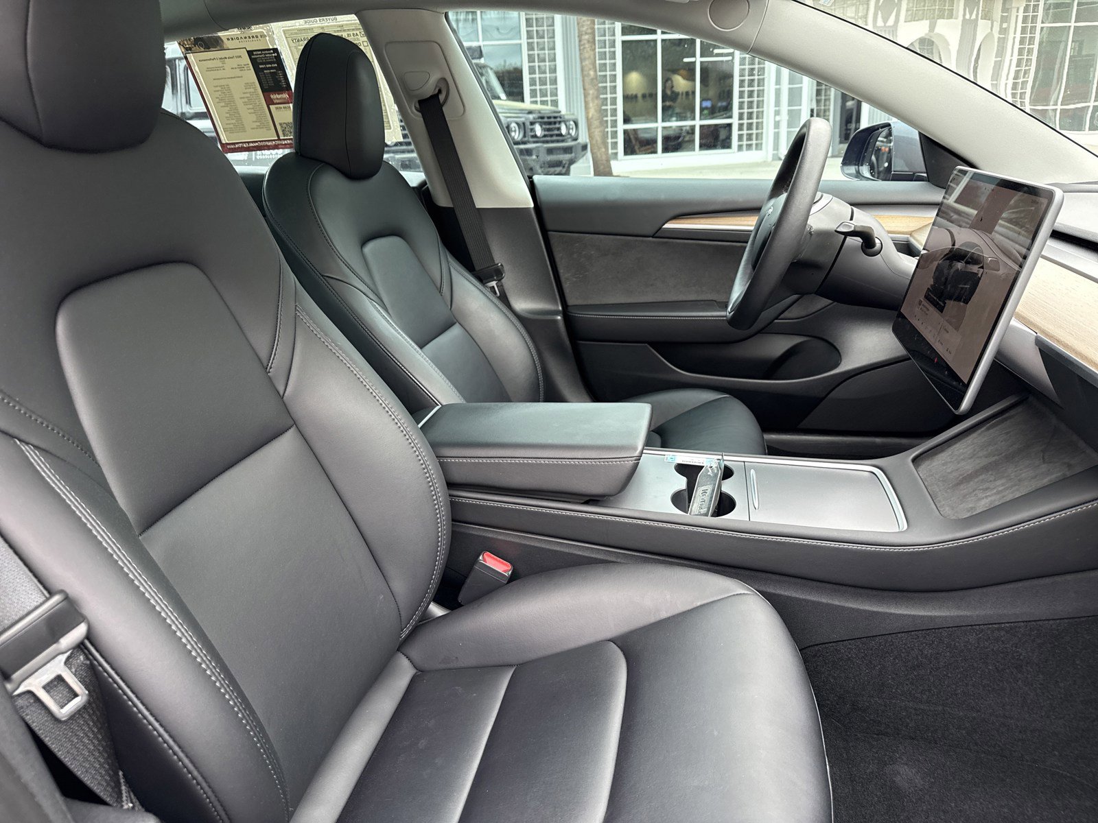 Used 2023 Tesla Model 3 Performance image 29