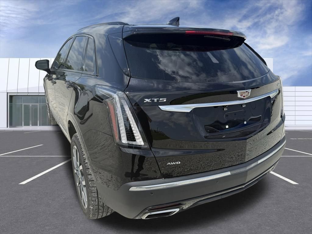 Certified 2023 Cadillac XT5 Sportv AWD/4WD image 11