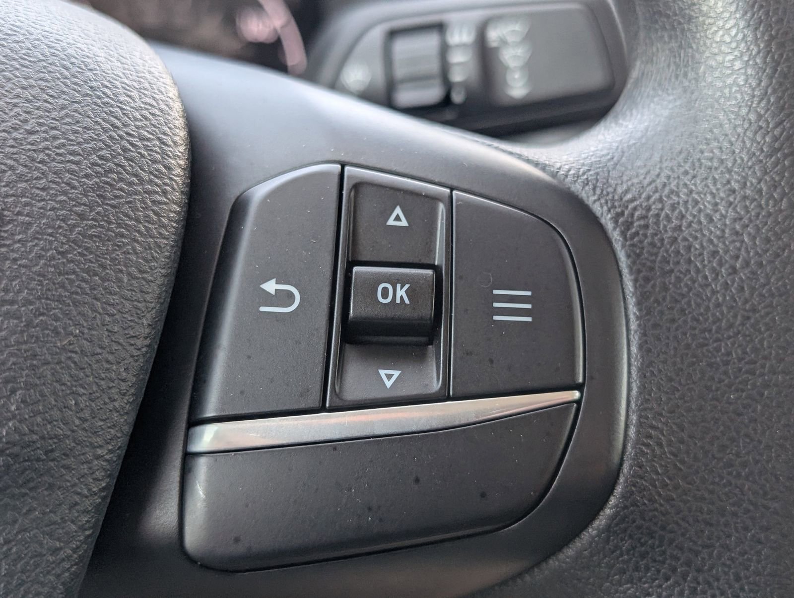 Used 2022 Ford Maverick XL FWD image 22