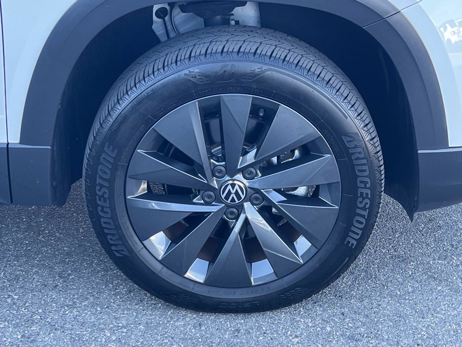 Certified 2022 Volkswagen Taos S image 26