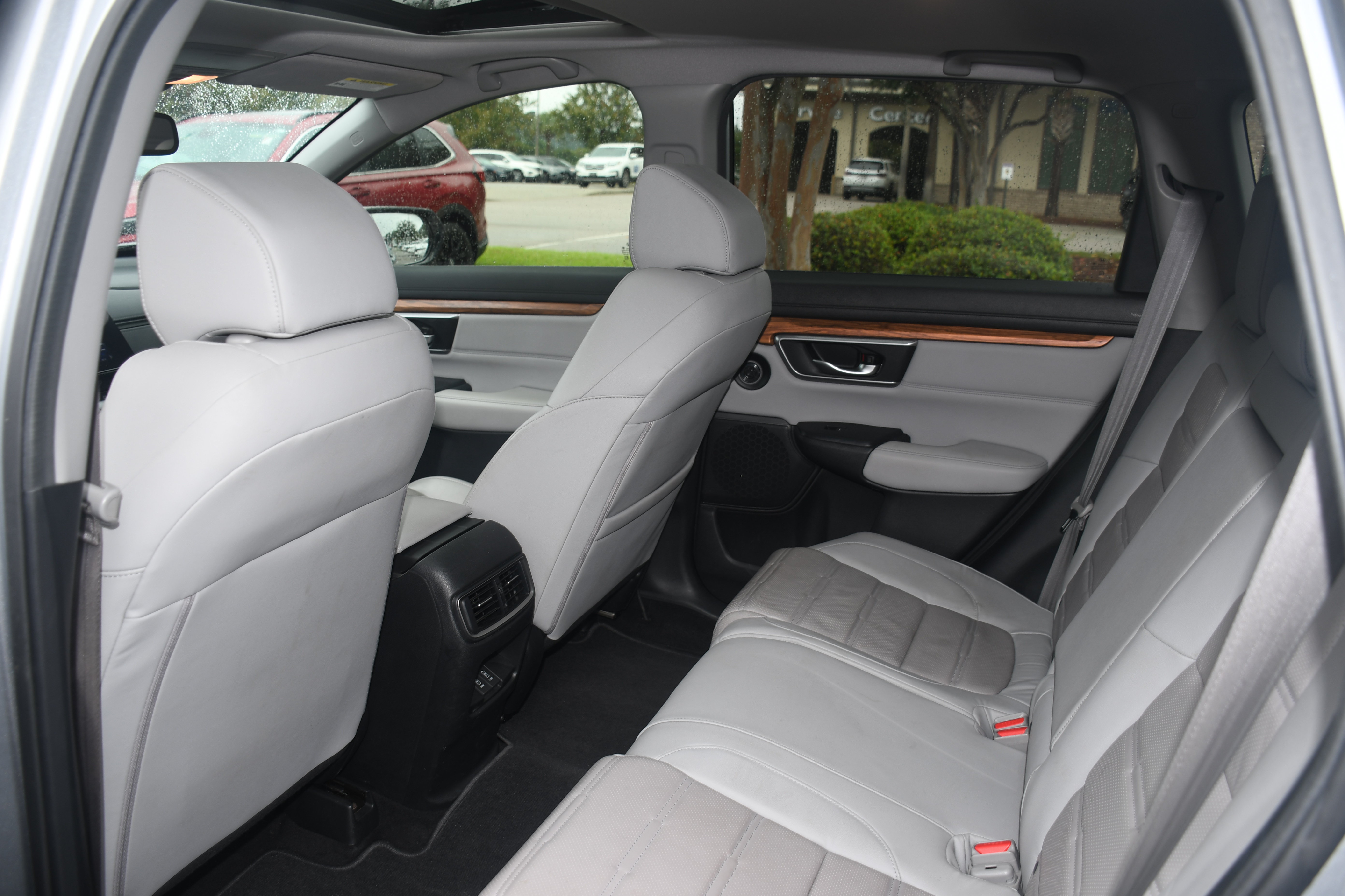 Used 2017 Honda CR-V Touring image 17