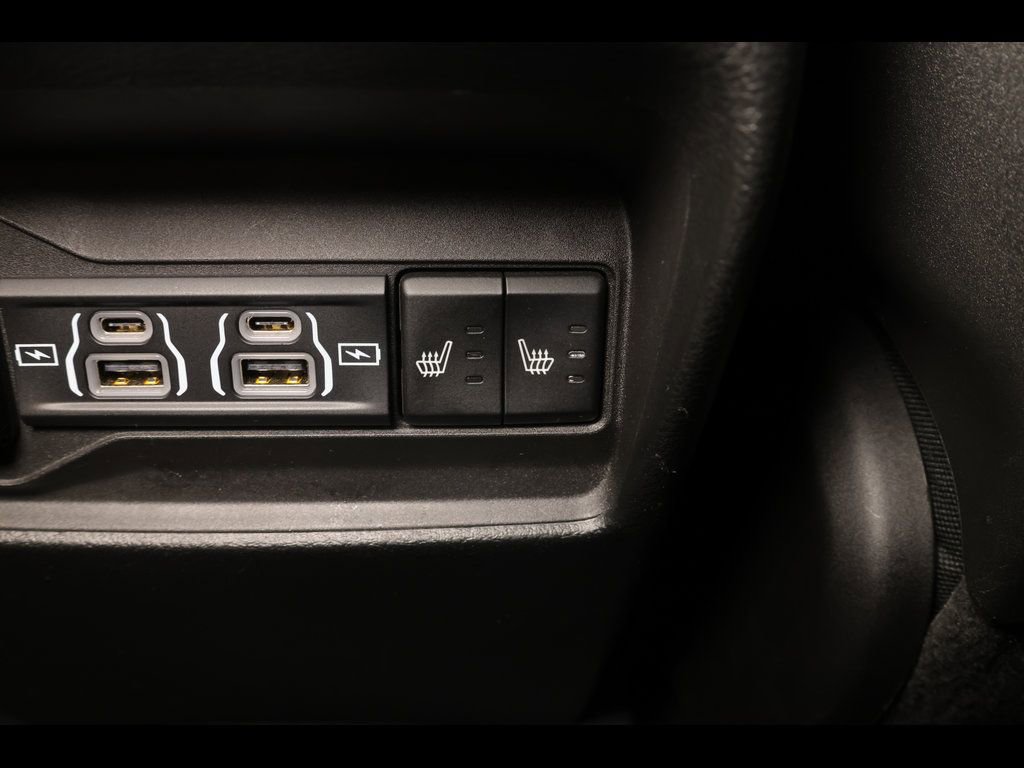 Used 2024 Jeep Grand Cherokee Limited image 28