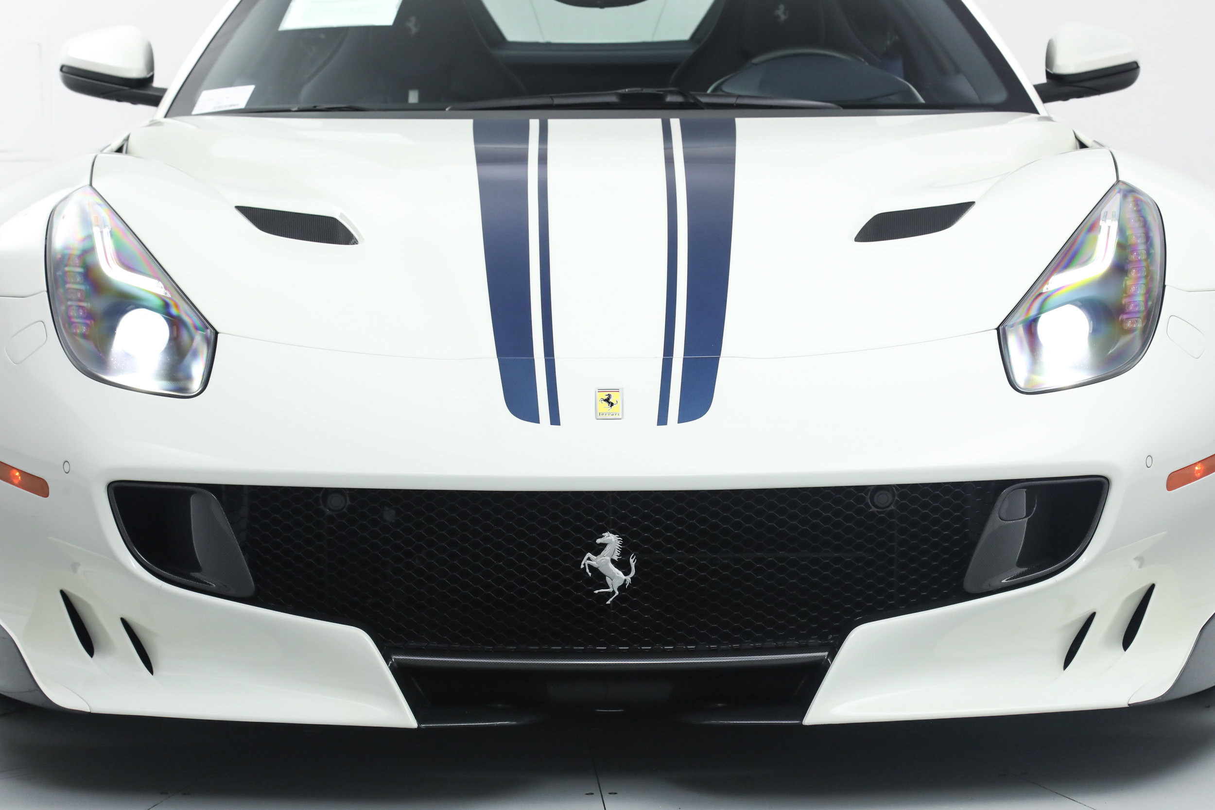 Used 2017 Ferrari F12tdf RWD image 12