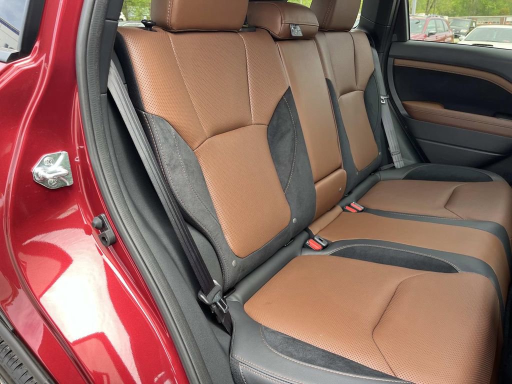 Certified 2025 Subaru Forester Touring w/ Protection Package AWD/4WD image 24