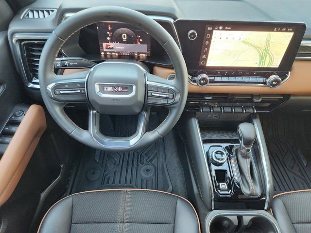 Used 2023 GMC Canyon AT4 image 28