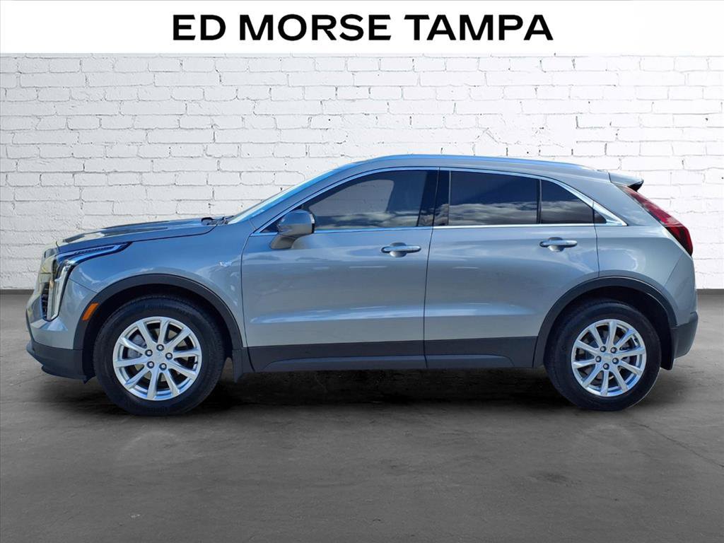 Certified 2023 Cadillac XT4 Luxury FWD image 2