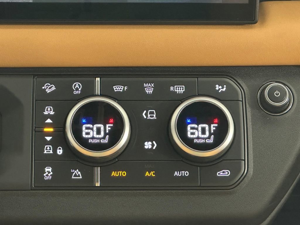 Used 2023 Land Rover Defender 90 Carpathian Edition AWD/4WD image 25
