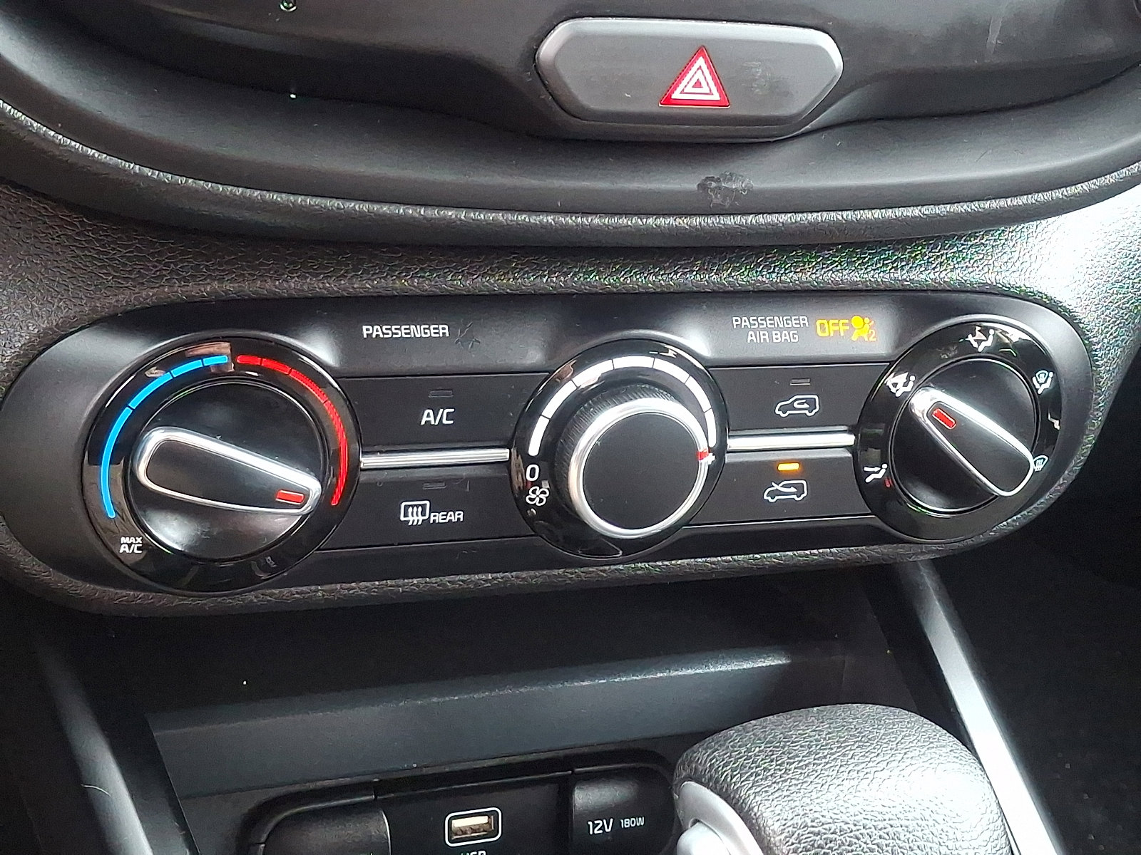 Certified 2024 Kia Soul LX w/ Option Group 015 image 15