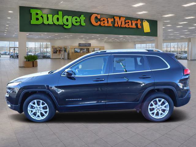 Used 2016 Jeep Cherokee Latitude w/ Cold Weather Group image 4