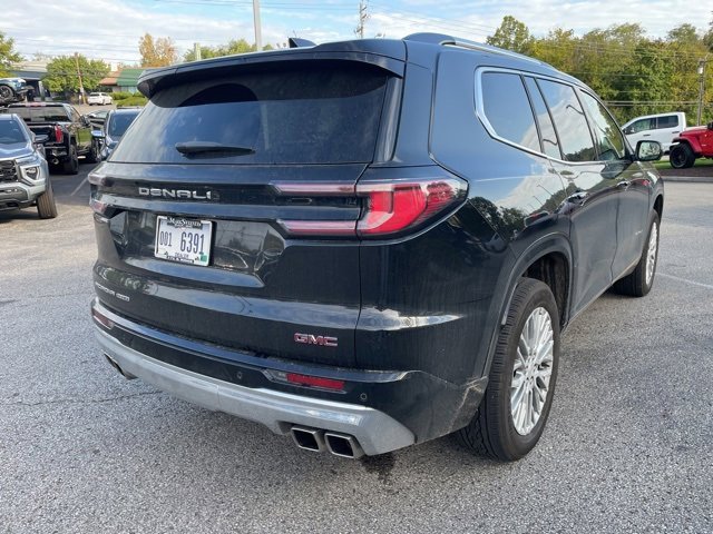 Used 2024 GMC Acadia Denali image 15