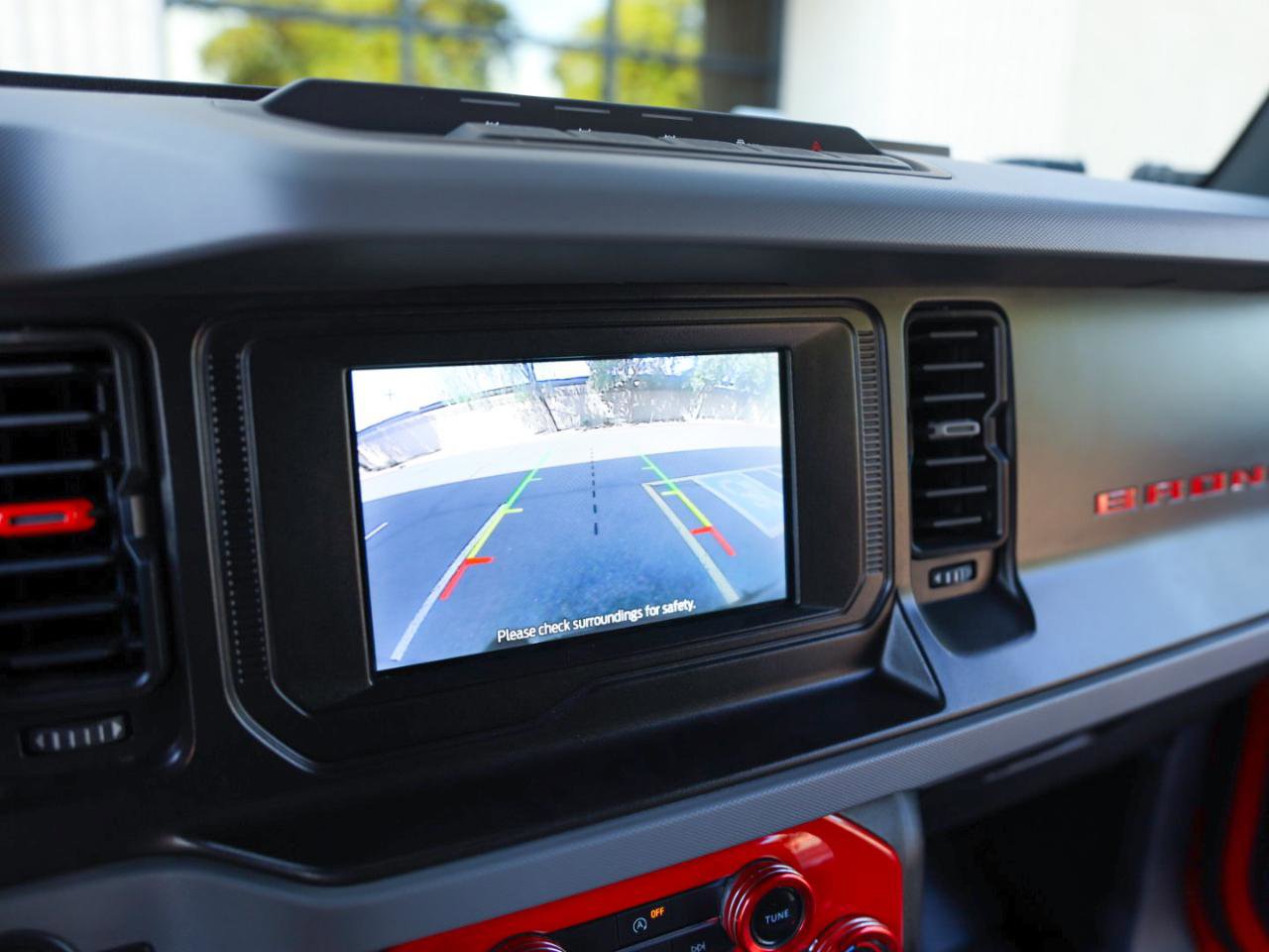 Used 2022 Ford Bronco 2-Door w/ Sasquatch Package AWD/4WD image 38