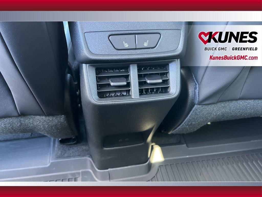 New 2026 GMC Terrain Denali w/ LPO, Floor Liner Package image 36