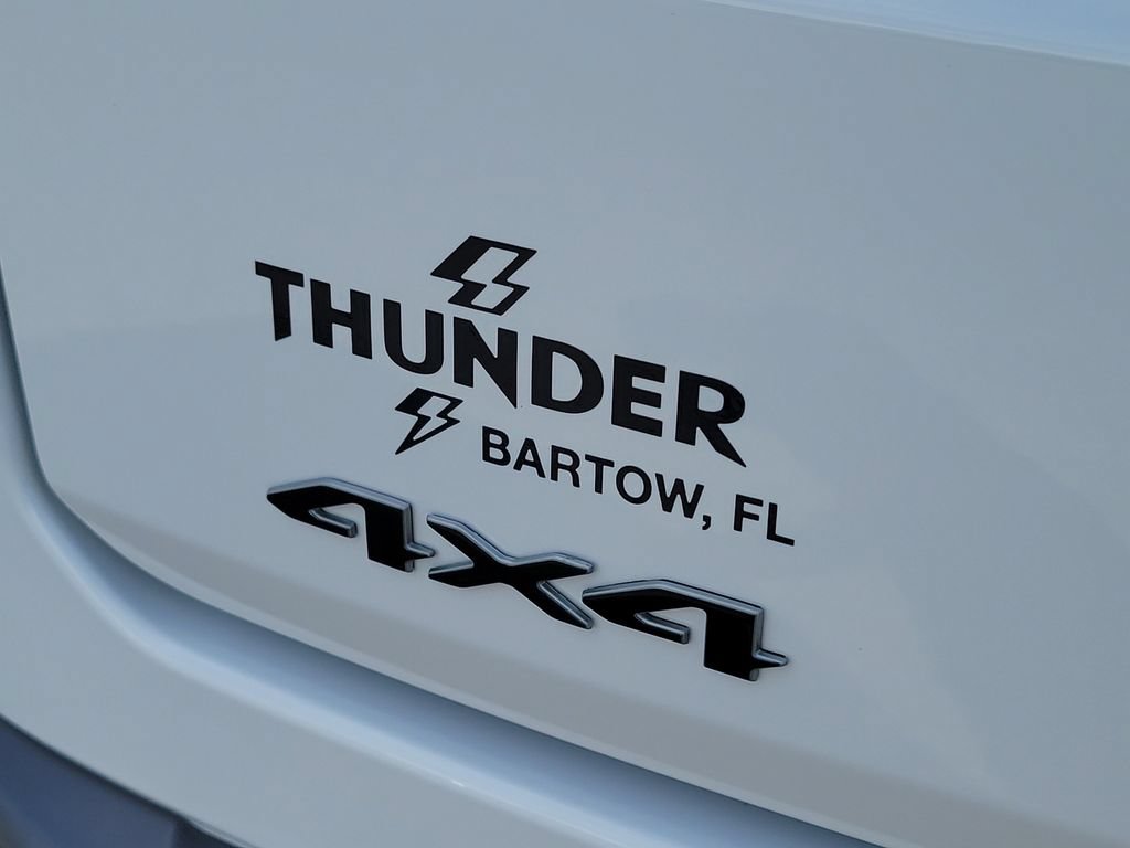 New 2026 Jeep Grand Wagoneer L Limited AWD/4WD image 8