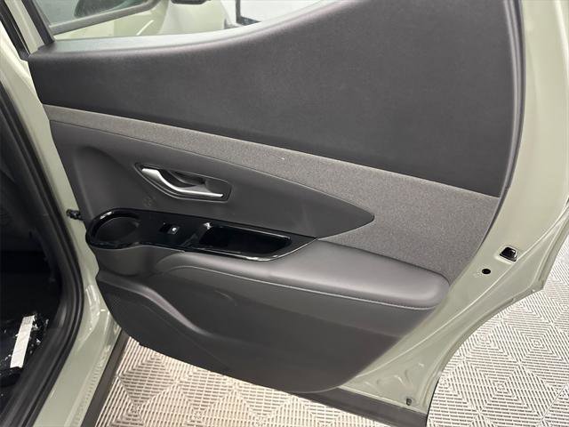 New 2025 Hyundai Santa Cruz Limited image 18