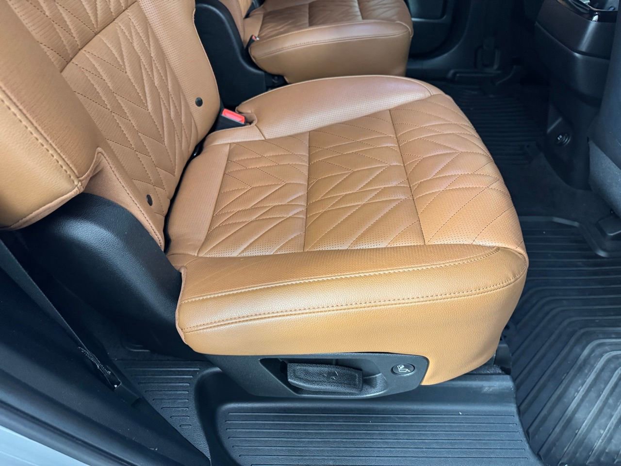 Used 2024 Kia Telluride EX X-Line image 29