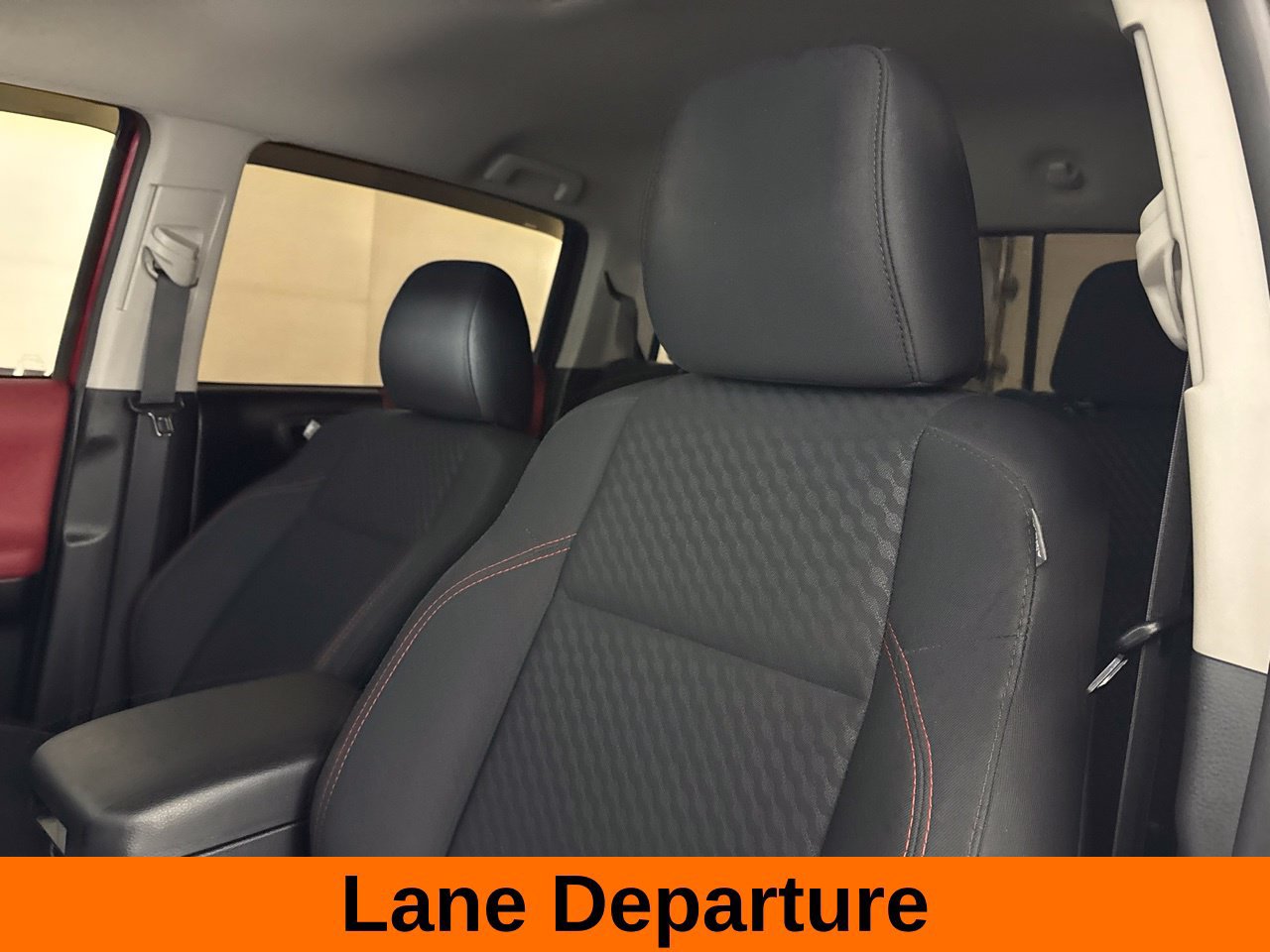 Used 2021 Toyota Tacoma SR5 RWD image 11