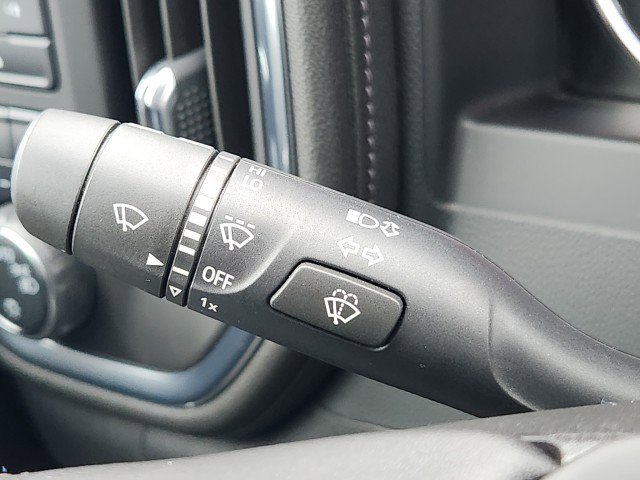 Used 2022 Chevrolet Silverado 2500 LT w/ Convenience Package image 38