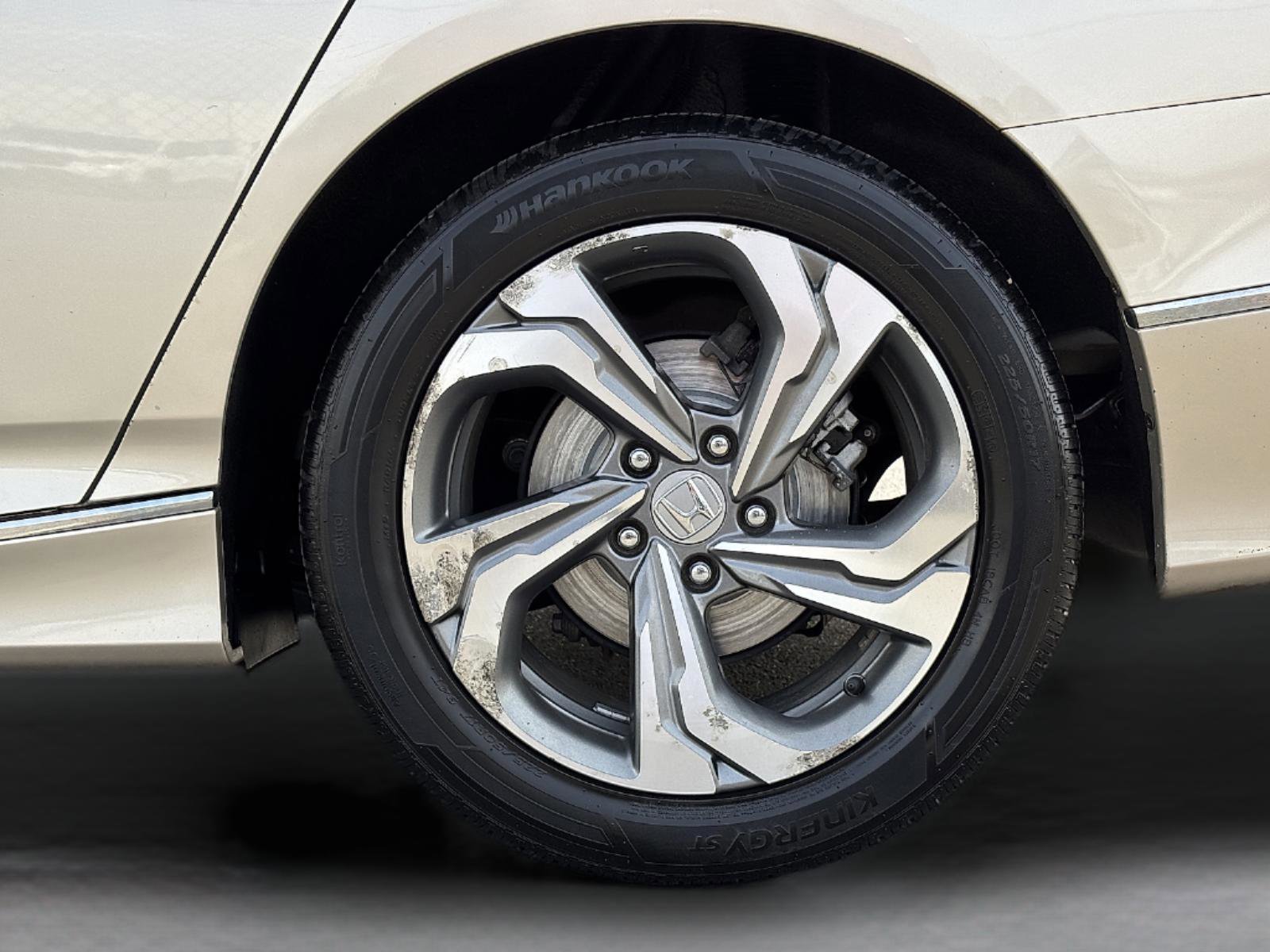 Certified 2019 Honda Accord EX-L image 12