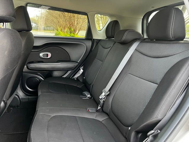 Used 2017 Kia Soul image 16