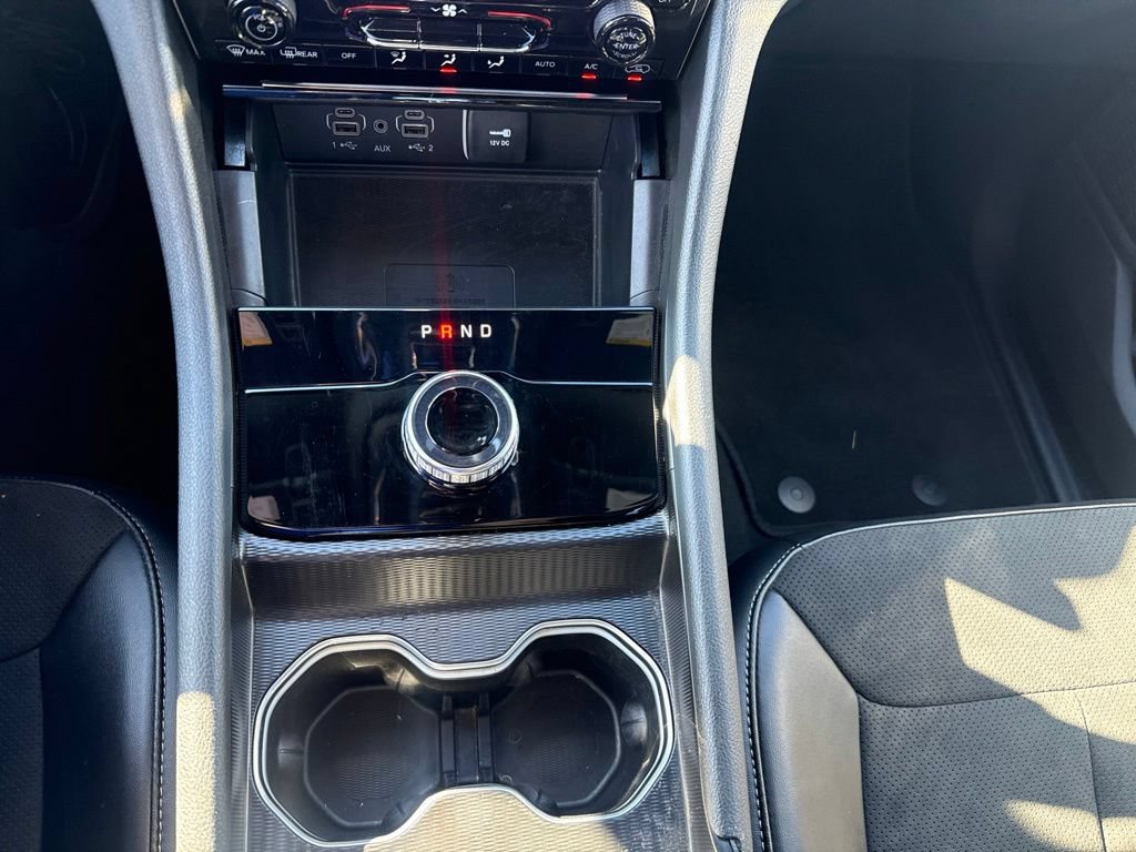 Used 2024 Jeep Grand Cherokee L Altitude RWD image 25