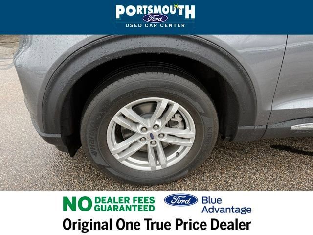 Used 2022 Ford Explorer XLT w/ Equipment Group 202A image 33