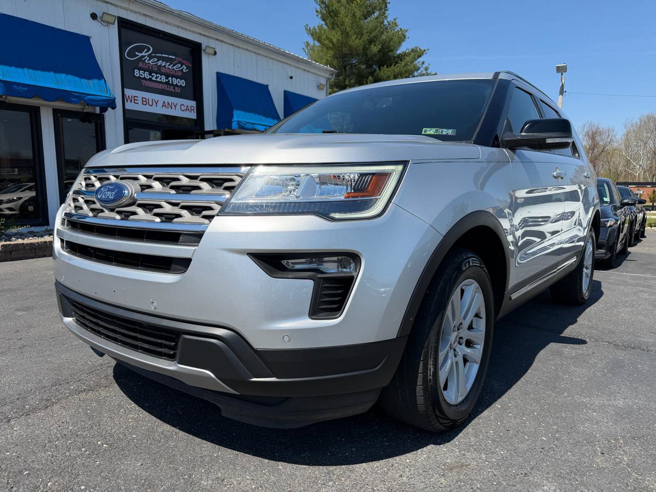 Used 2018 Ford Explorer XLT w/ Equipment Group 202A image 1