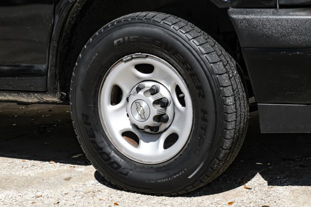 Used 2021 Chevrolet Express 2500 w/ Driver Convenience Package image 48