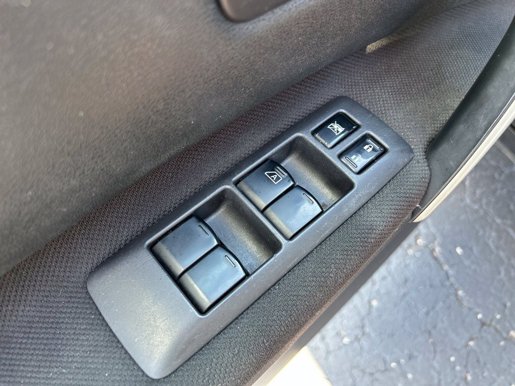Used 2013 Nissan Rogue S w/ Special Edition Pkg AWD/4WD image 15