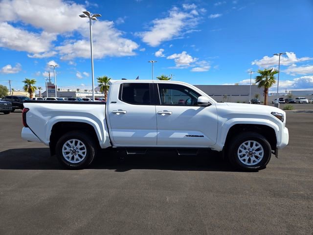 Certified 2025 Toyota Tacoma SR5 image 3