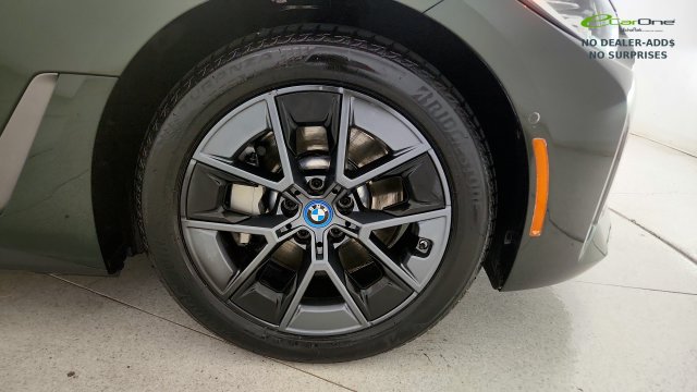 Used 2024 BMW i4 eDrive35 w/ Premium Package RWD image 77