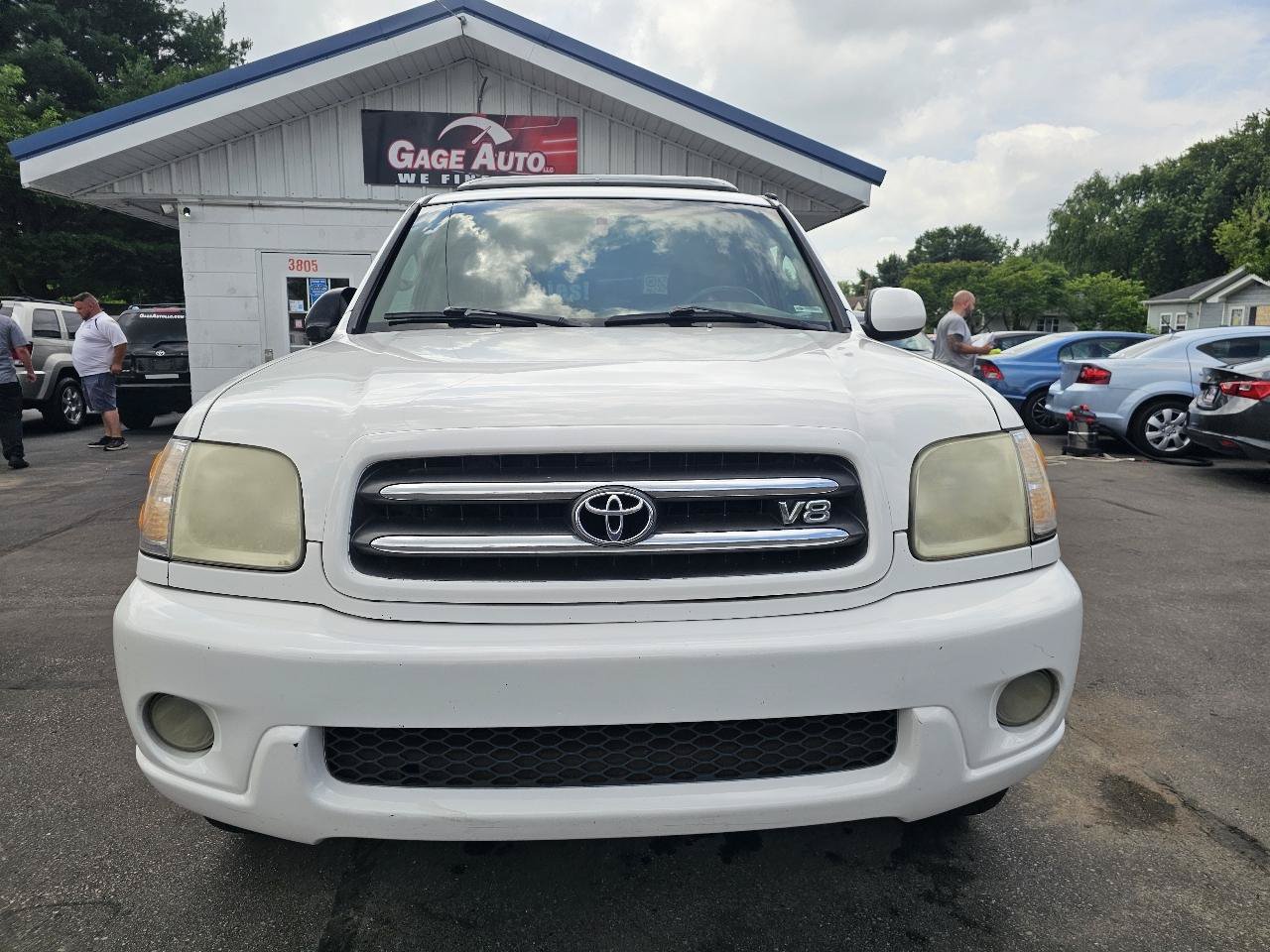 Used 2003 Toyota Sequoia Limited AWD/4WD image 3