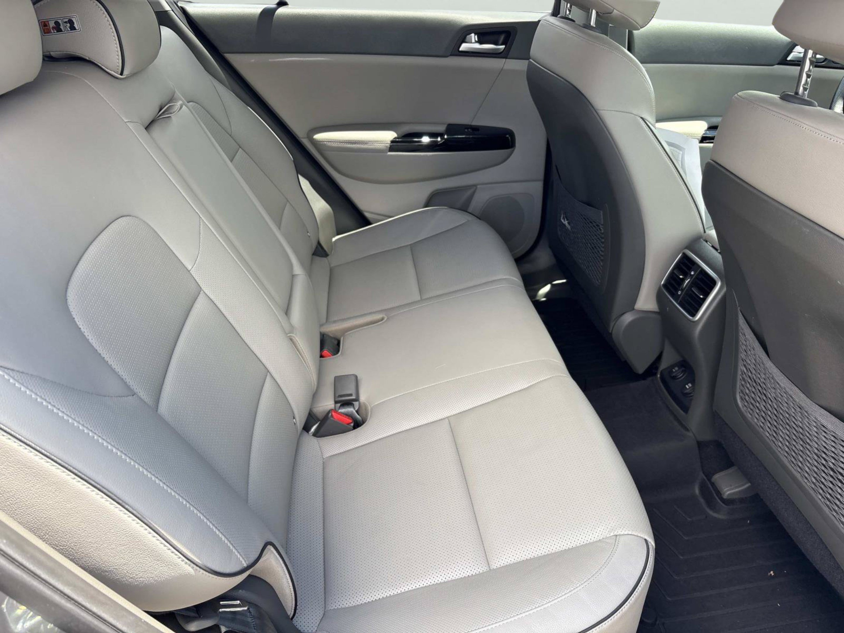 Used 2017 Kia Sportage SX FWD image 18