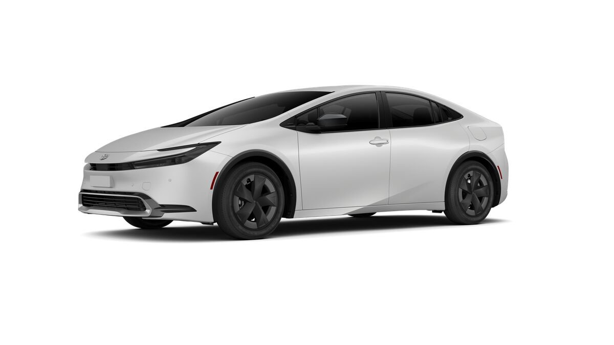 New 2027 Toyota Prius Plug-In Hybrid FWD image 2