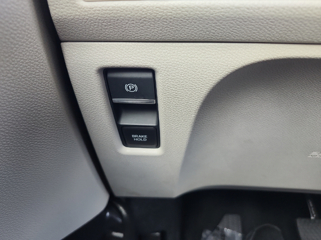 Used 2025 Honda Odyssey Touring image 33