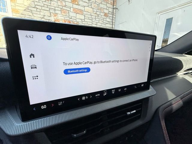 Used 2025 Ford Explorer ST-Line AWD/4WD image 46
