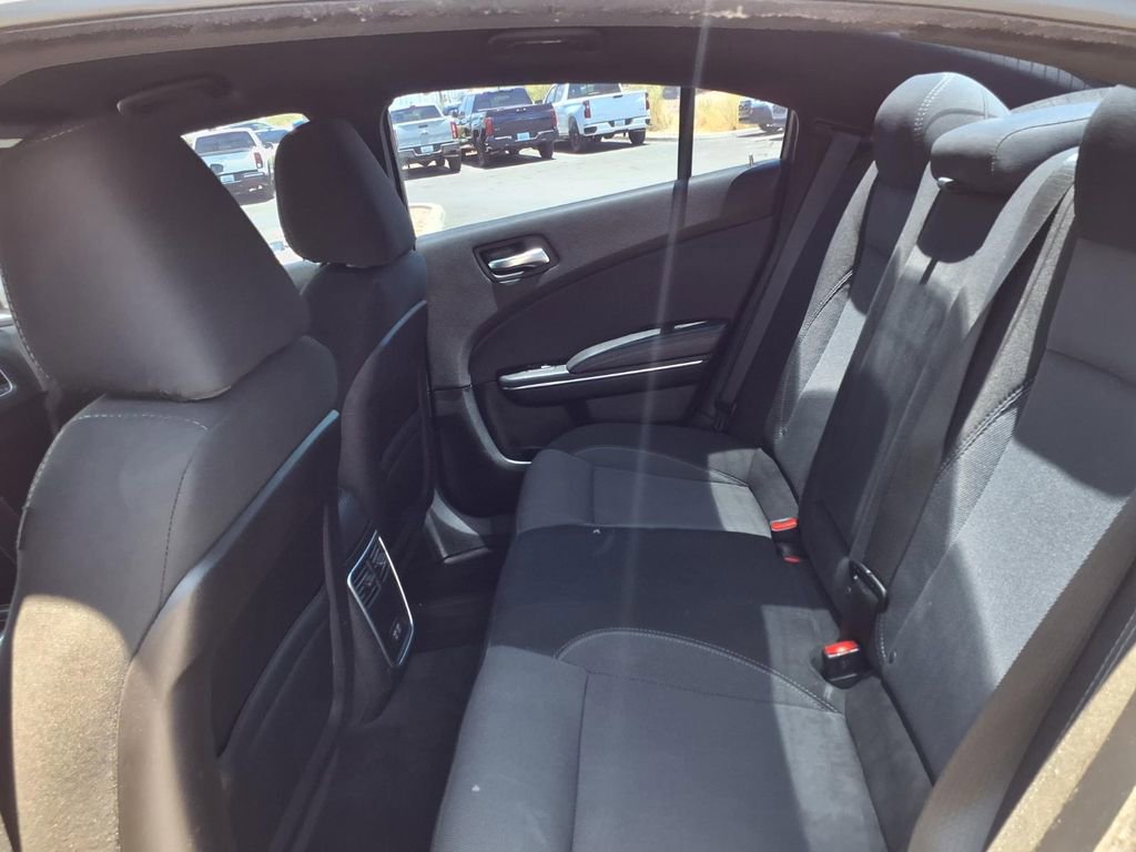 Used 2016 Dodge Charger SE w/ Popular Equipment Group RWD image 21