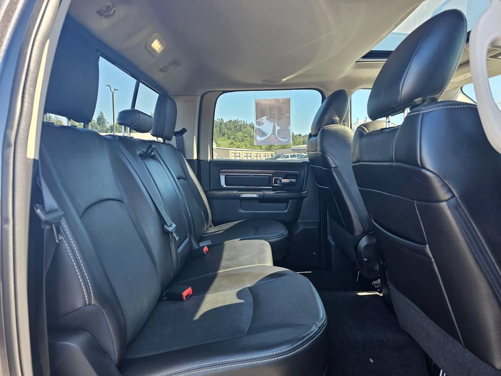 Used 2016 RAM 1500 Laramie AWD/4WD image 12