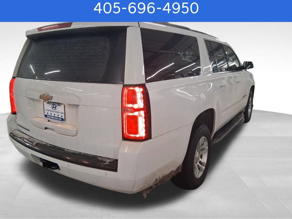 Used 2019 Chevrolet Suburban LT image 4