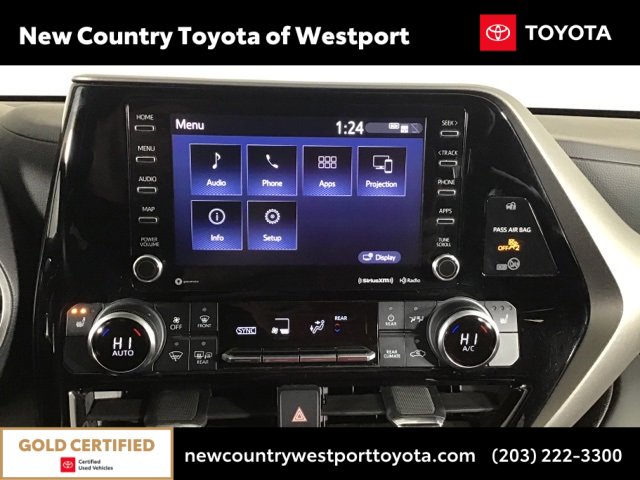 Certified 2022 Toyota Highlander XLE image 16