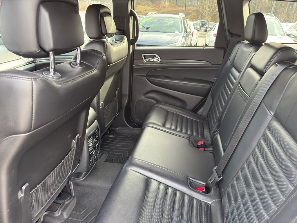 Used 2018 Jeep Grand Cherokee Limited image 10